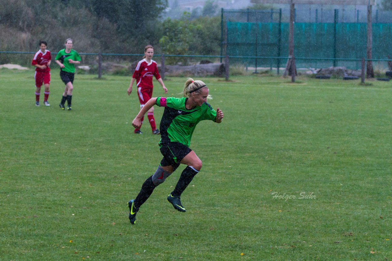 Bild 153 - Frauen SG Schmalfeld/Weddelbrook - Ratzeburger SV : Ergebnis: 1:7